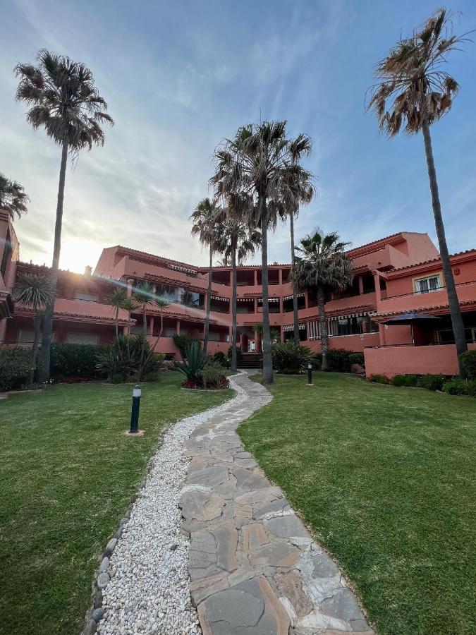 Luxury Three Bedroom Apartment At Estepona Zewnętrze zdjęcie
