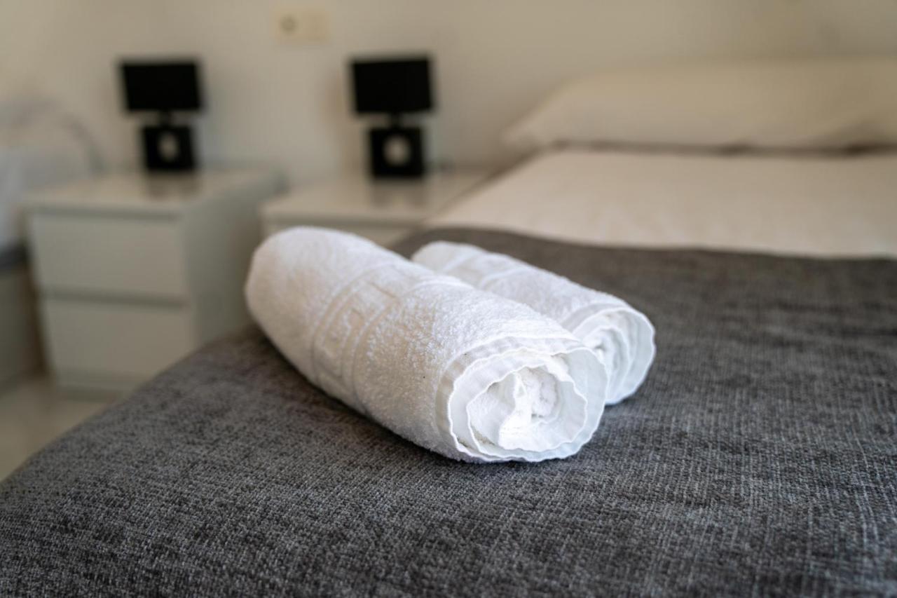 Luxury Three Bedroom Apartment At Estepona Zewnętrze zdjęcie