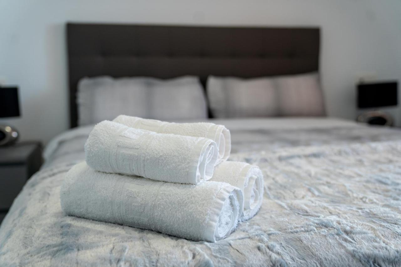 Luxury Three Bedroom Apartment At Estepona Zewnętrze zdjęcie